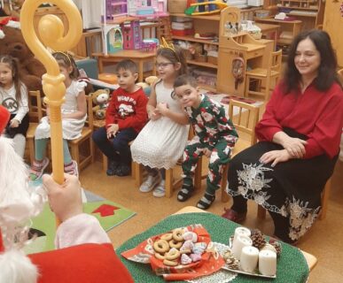 6ee84f0d-4d5c-4256-a5d0-7e92aed000cd