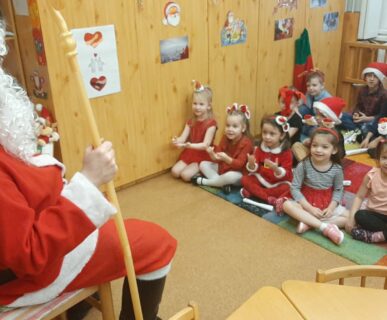 c8499193-1389-4c55-82f3-360c3e79a7a3