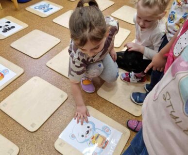 a32527c8-e46d-4c74-a7e8-ae35d0d4793f